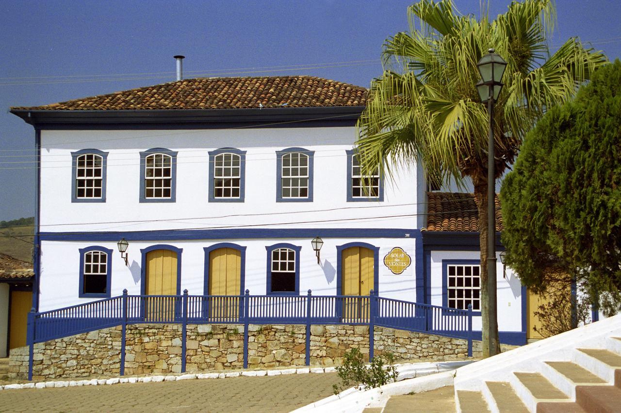 Hotel Solar Dos Montes Santana dos Montes Luaran gambar